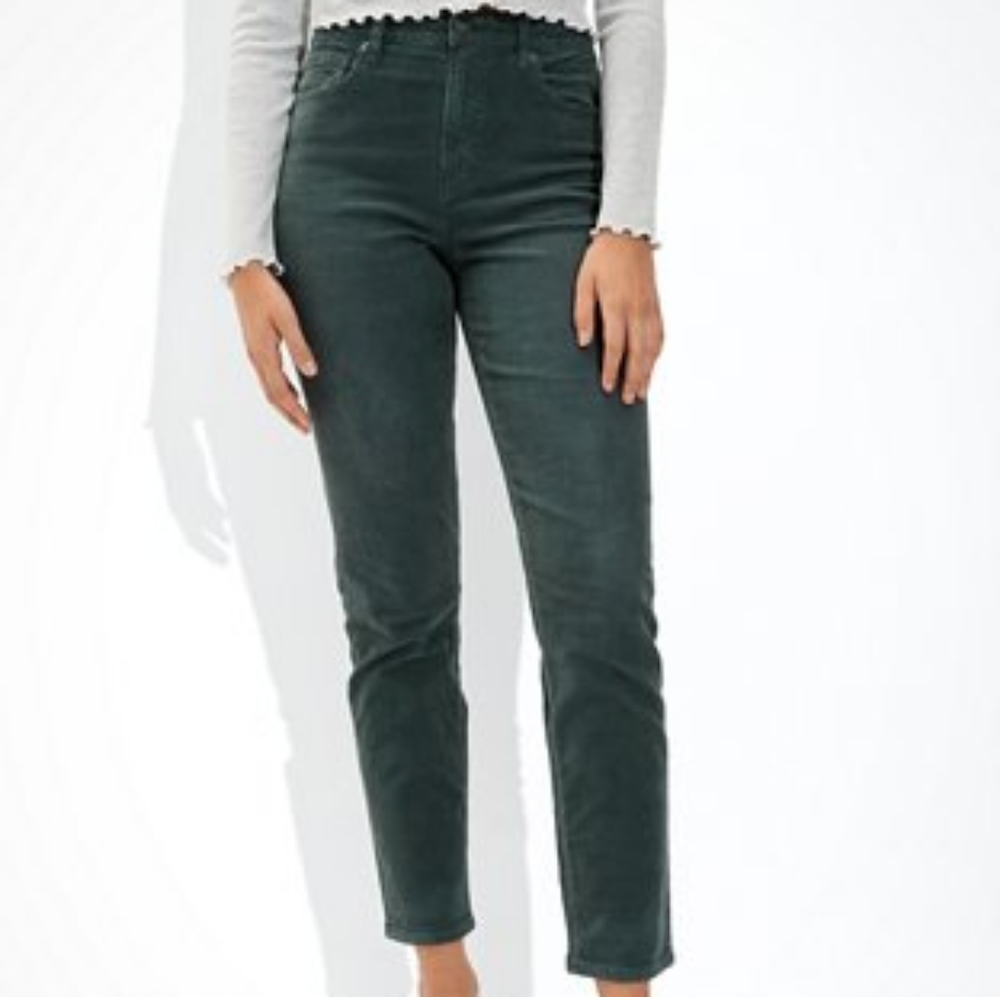 American Eagle Corduroy Pants Mom Jean NWOT green